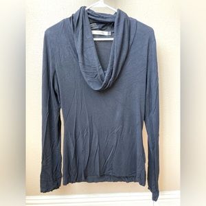 Black Turtleneck - Old Navy, size M